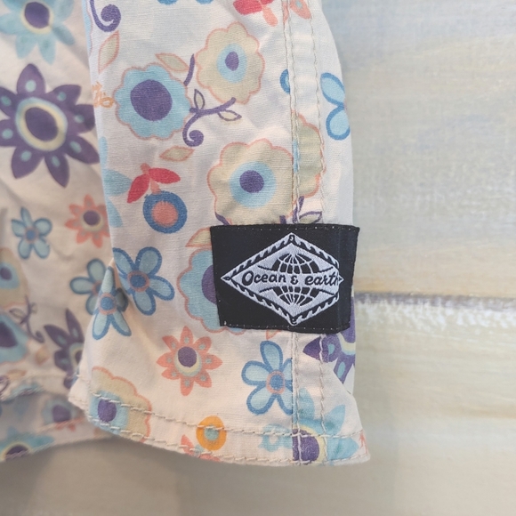 Ocean & Earth Men Swimwear surf board coastal beach multicolor short size 32 NWT - Picture 3 of 9